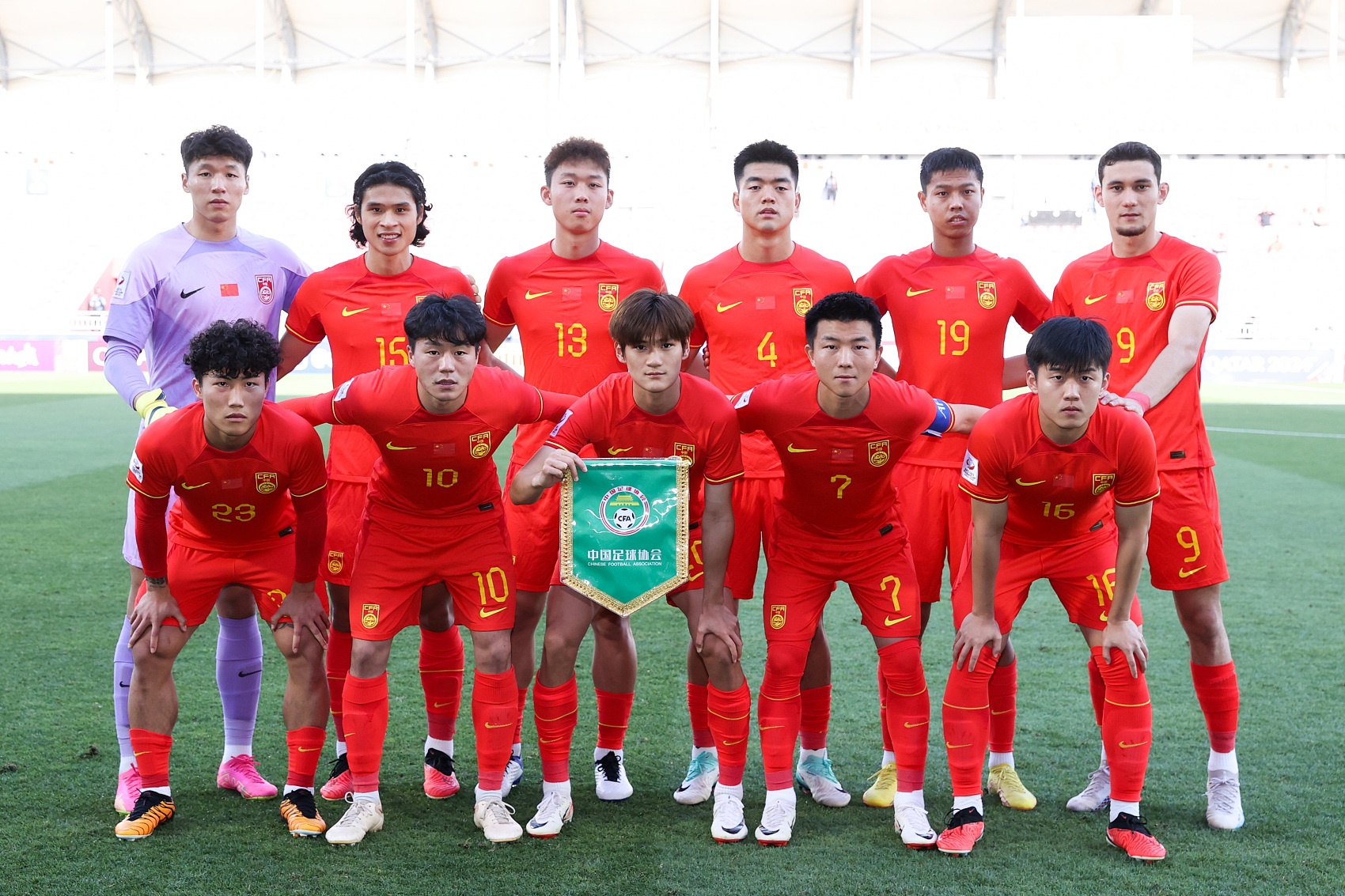 吧友热议国奥出局：中国足球最大问题是缺乏体系！缺统一技战术